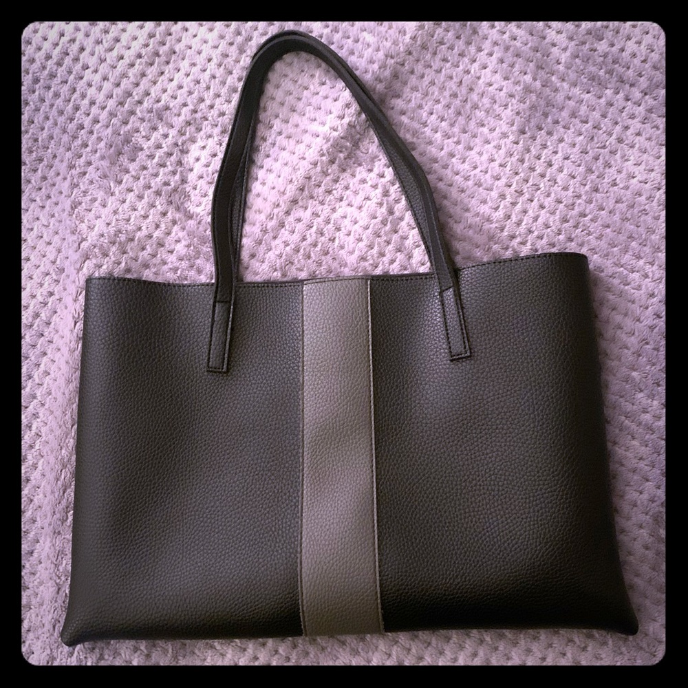 Vince Camuto Tote